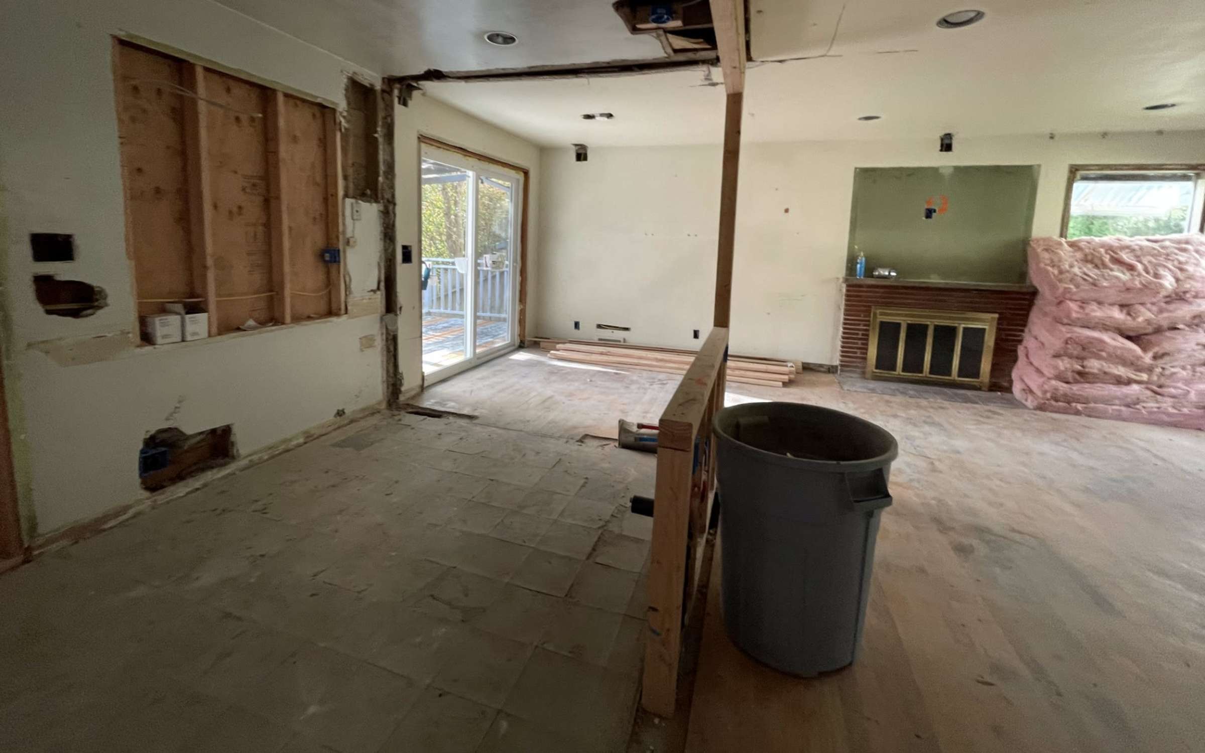 44th Kitchen before renovation
