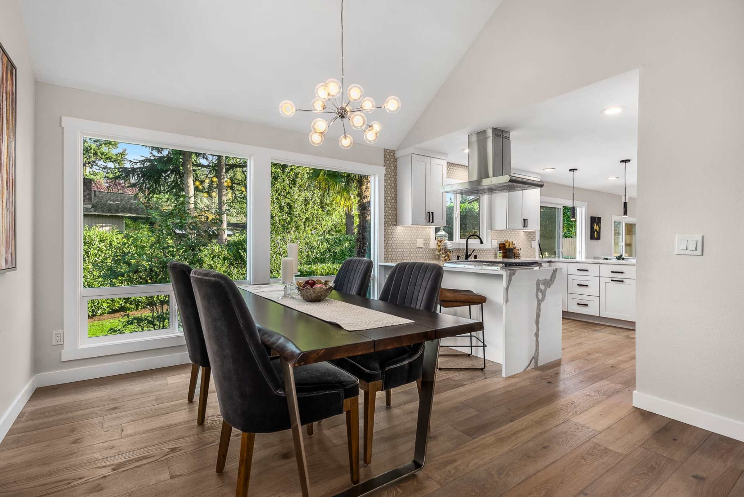 A bright, fully renovated JH1 kitchen and dining space